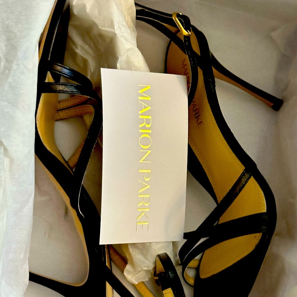 MARION PARKE DESIGNER STRAPY ANKLE OPEN TOE DRESS LOWER HEELS NWT